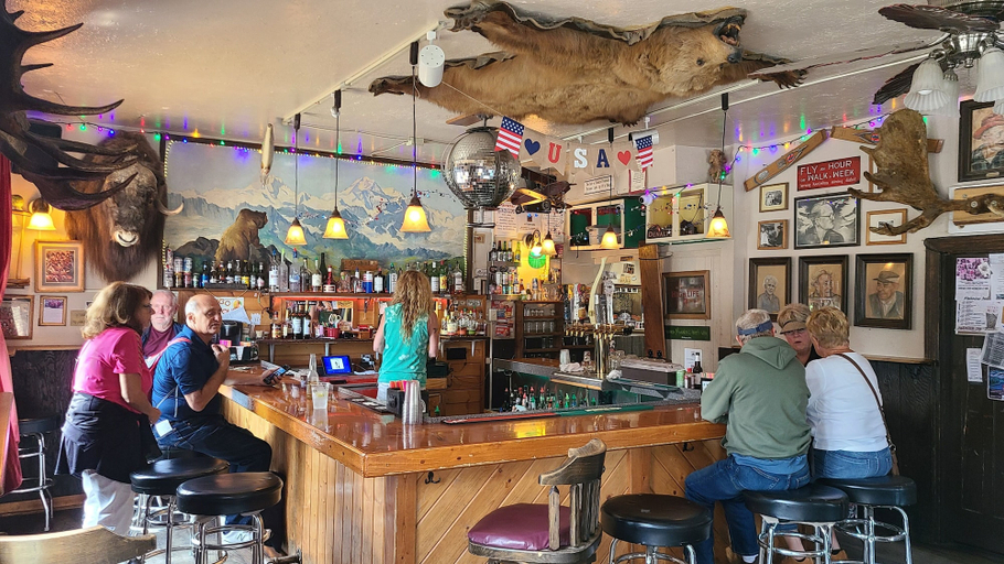 Food & Drinks 5, Fairview Inn, Matanuska-Susitna