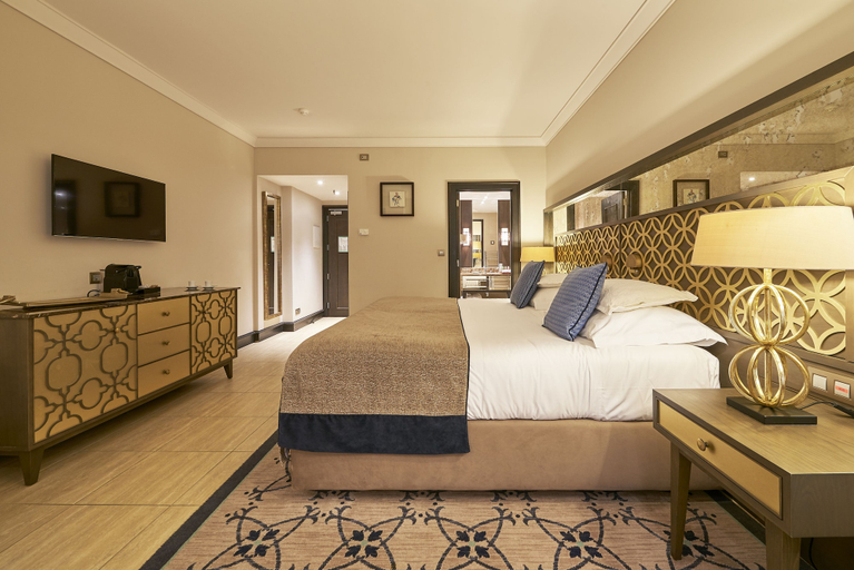 Bedroom 3, Dona Filipa Hotel, Loulé