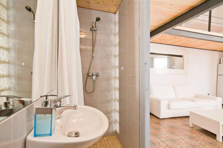 Bathroom 3, HolaStays Arenal, Sevilla