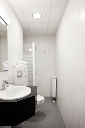 Bathroom 5, Antwerp Harbour Hotel, Antwerpen