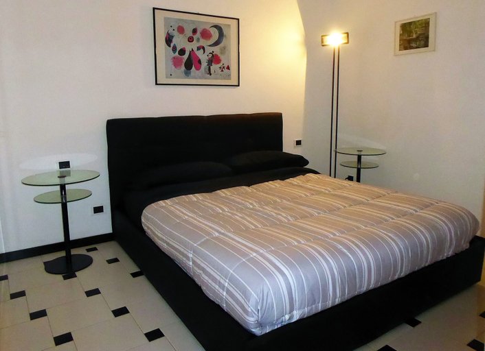 Bedroom 2, Casa Ninni, Genova