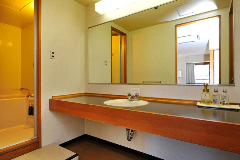 Bathroom 3, Johzankei Hotel, Sapporo