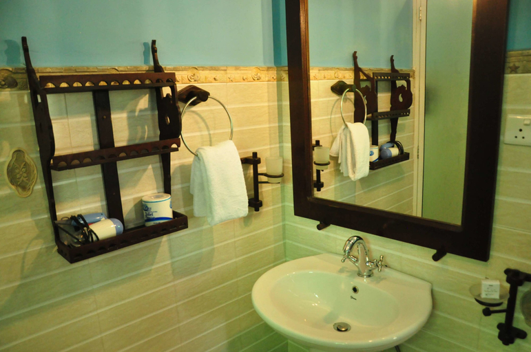 Bathroom 4, La veranda Di Serena, Habaraduwa