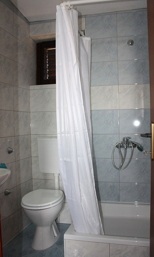 Bathroom 3, Apartments Blato-J, Pag