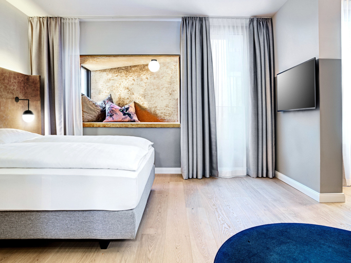 Bedroom 2, Stage 12 Hotel by Penz, Innsbruck