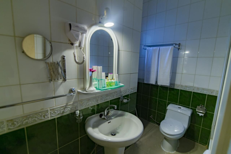 Bathroom, Boudl Khurais, Riyadh