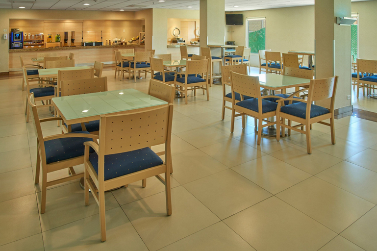 Food & Drinks 5, City Express by Marriott Zacatecas, Zacatecas