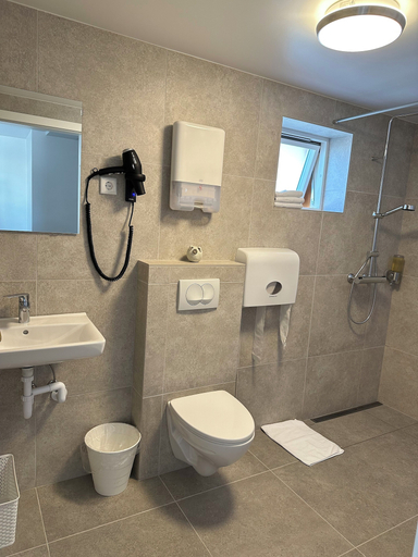 Bathroom 4, Guesthouse Dyngja, Sveitarfélagið Hornafjörður