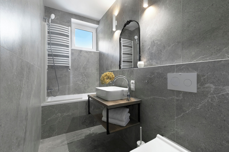 Bathroom, Elite Apartments Center Deluxe II, Gdańsk City