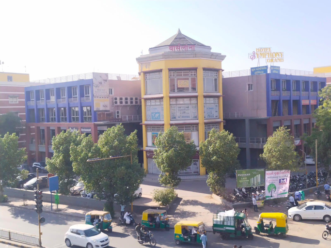 Others 5, hotel symphony grand , Ahmadabad