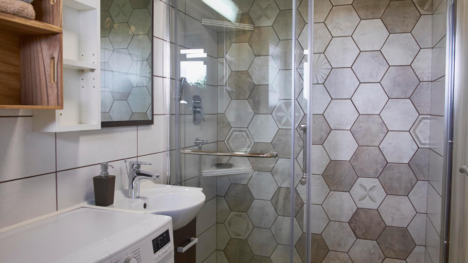 Bathroom 4, Holiday House apartment Podhamer B, Ljutomer