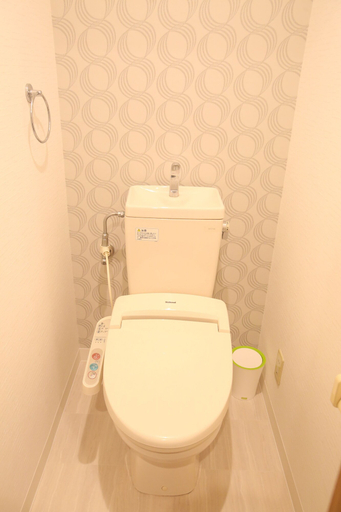 Bathroom 3, N.33 Hakata Sta. East, Fukuoka