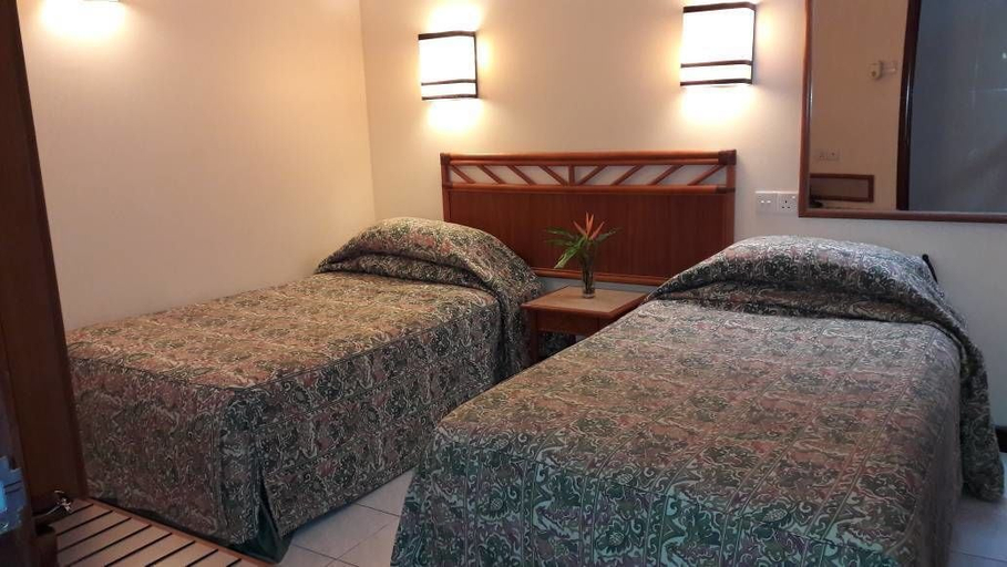 Bedroom 2, SELESA Tioman Home Stay Apartment, Mersing