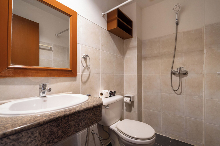 Bathroom 4