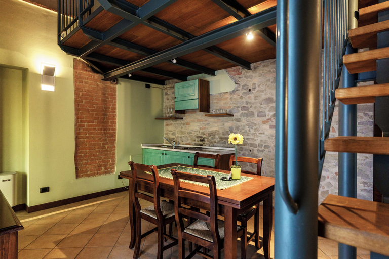 Others 5, Residenza Isolina, Cuneo