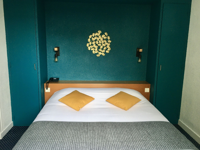 Bedroom 4, Le Progrès, Maine-et-Loire