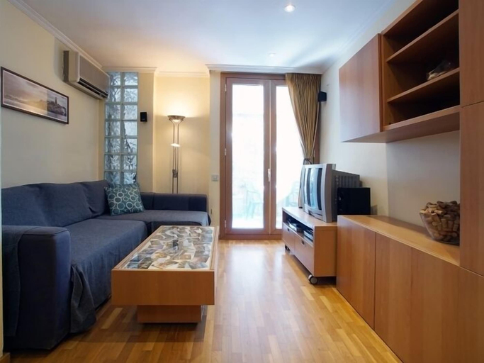 Others 4, Riva Be my Guest Castelldefels, Barcelona