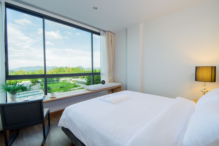 Bedroom 2, Hill Myna Condotel, Pulau Phuket