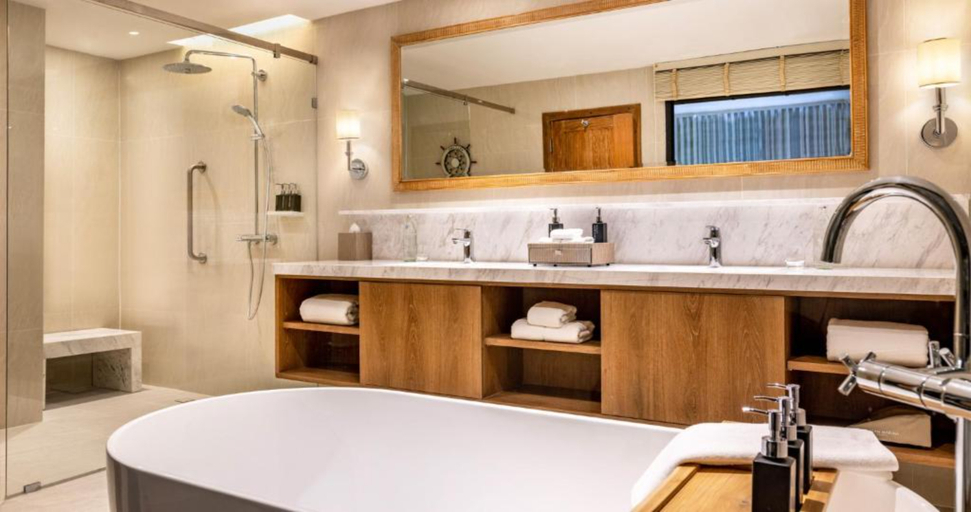 Bathroom 5, Ocean Marina Hotel Pattaya Jomtien, Sattahip