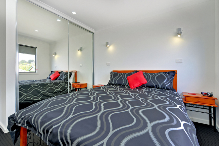 Bedroom 3, Burnie by the Bay Apartments, Burnie - Pt A