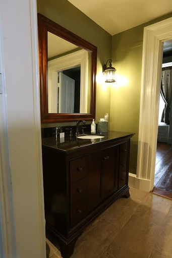 Bathroom 3, Lafayette Inn, Greene