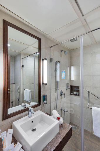 Bathroom 4, Club Mahindra Pristine Peaks, Naldehra, Shimla