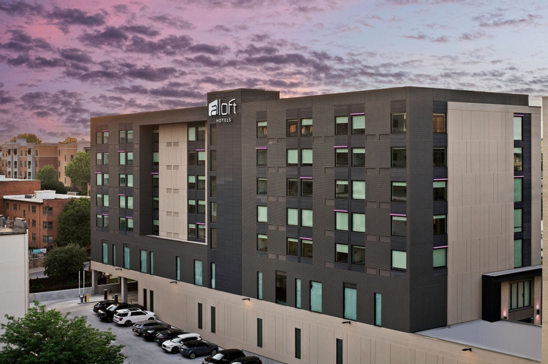 Aloft Kansas City Country Club Plaza, Jackson