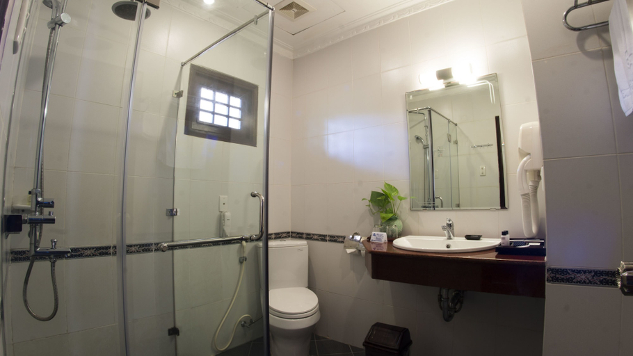 Bathroom 5, Saigon Phu Quoc Resort, Phú Quốc
