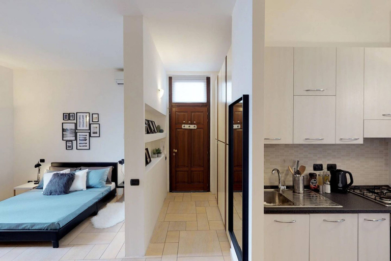 Others 4, Apartment with Garden near San Siro, Milano