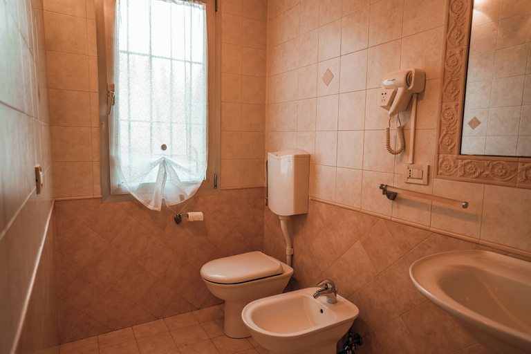 Bathroom 3, Angelica Home, Venezia