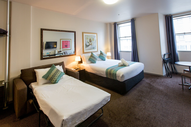 Bedroom 5, City Square Motel, Melbourne