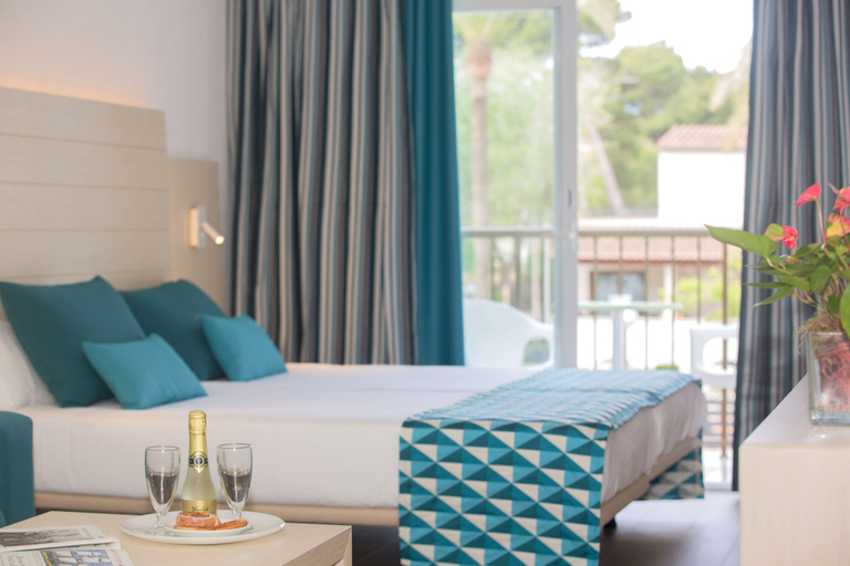 Bedroom 3, Hotel Luxor, Baleares