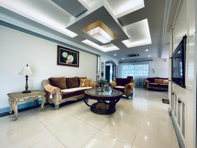 Public Area 2, REGENT, Kinta