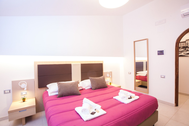 Bedroom 2, Il Gallo con gli Stivali, Campobasso