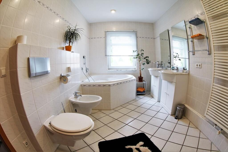 Bathroom 4, Pension Jung, Leipzig