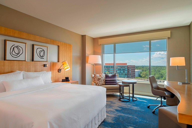 Bedroom 4, The Westin At The Woodlands, Montgomery