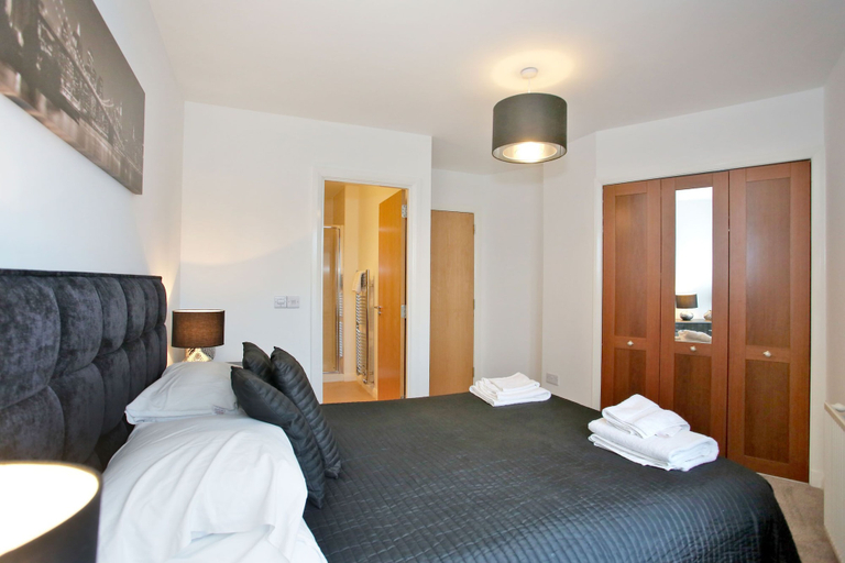 Bedroom 3, Orange Apartments-Kepplestone, Aberdeen