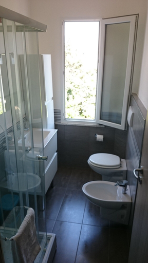 Bathroom 4, Ogliastra Hotel, Ogliastra