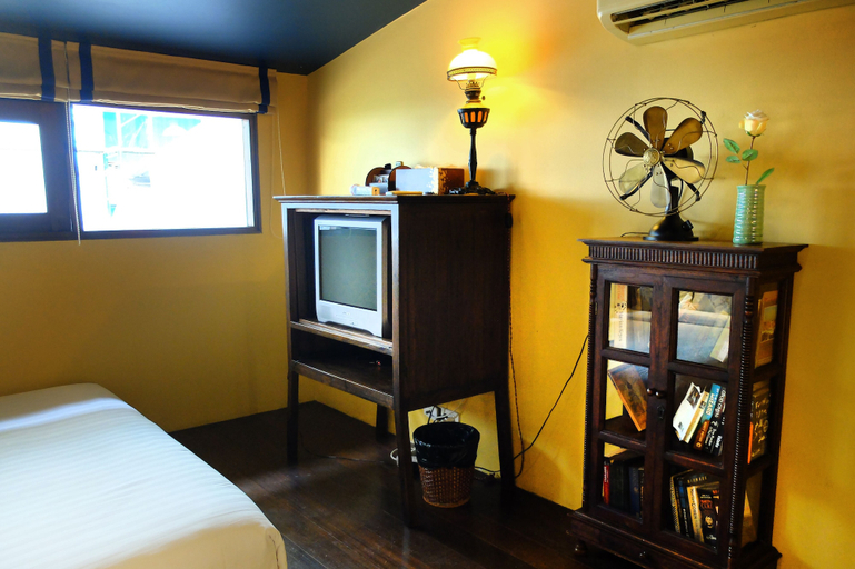 Bedroom 3, Old Capital Bike Inn, Pom Pram Sattru