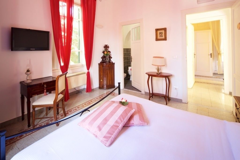Bedroom 4, Il Tempio di Morfeo, Rome