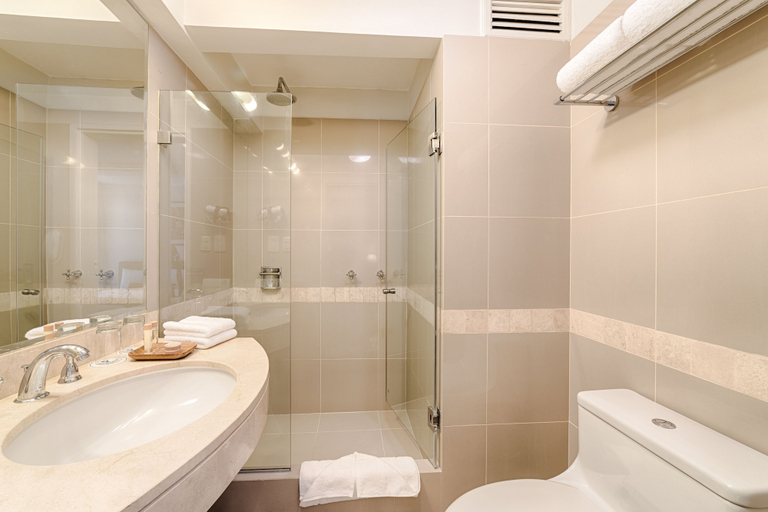 Bathroom 5, LP Los Portales Hotel Cusco, Cusco