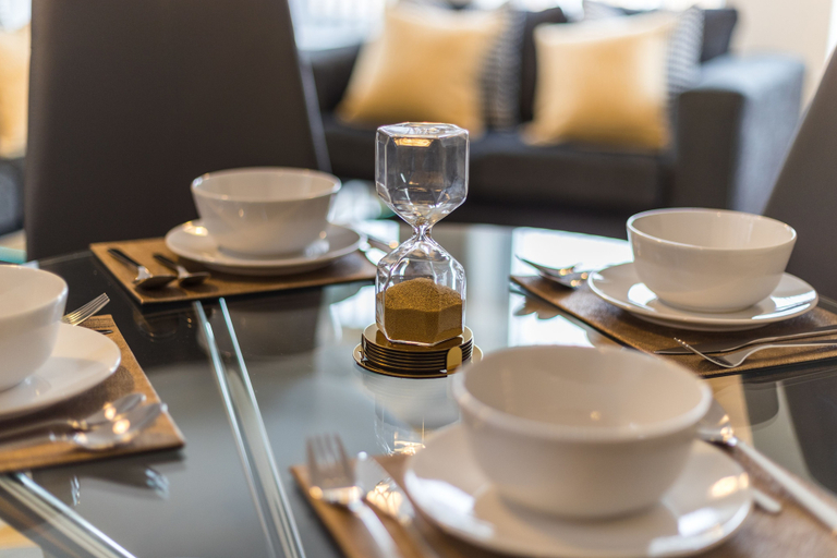 Food & Drinks 5, London Heathrow Serviced Apartments, Surrey