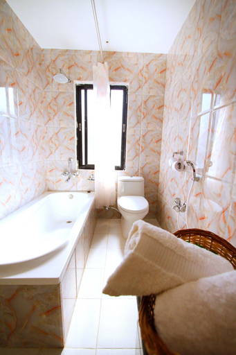 Bathroom 4, Hotel Splendid View, Gandaki