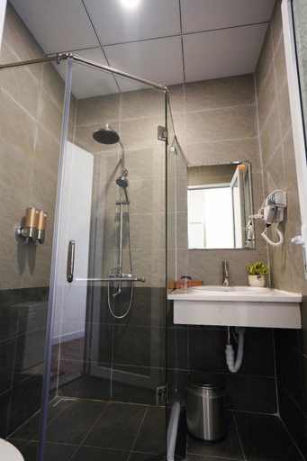 Bathroom, Thuy Duong Hotel, Đà Lạt