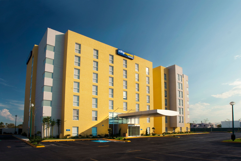 Exterior & Views 2, City Express by Marriott Aguascalientes Sur, Aguascalientes
