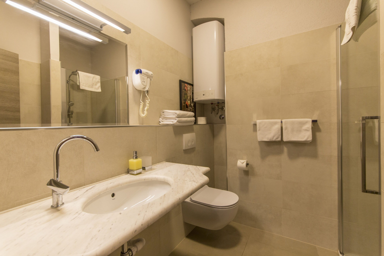 Bathroom 4, Tifani Luxury Rooms, Split