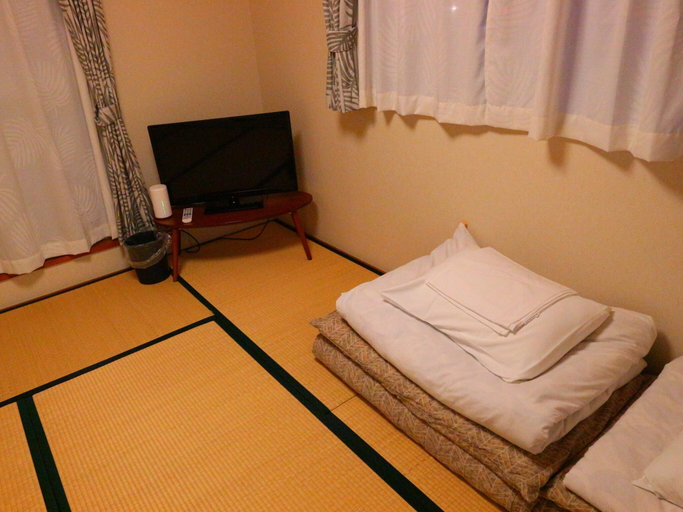 Bedroom 2, Fujisan YOU Apartment, Fujiyoshida