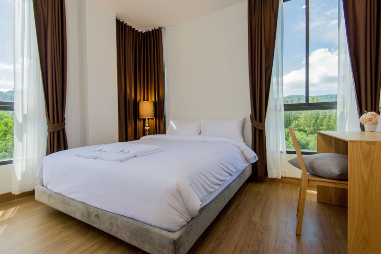 Bedroom 2, Hill Myna Condotel, Phuket Island