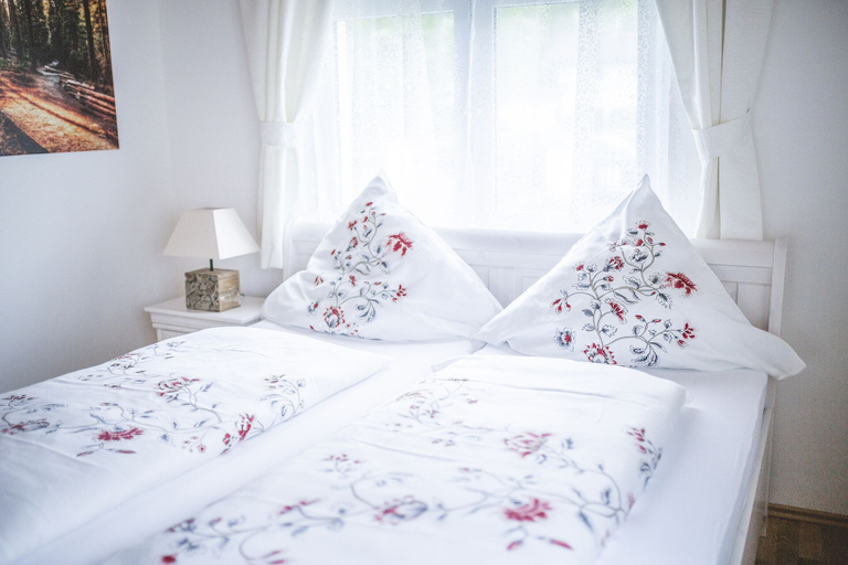 Bedroom 2, Ferienwohnung Alpi, Garmisch-Partenkirchen