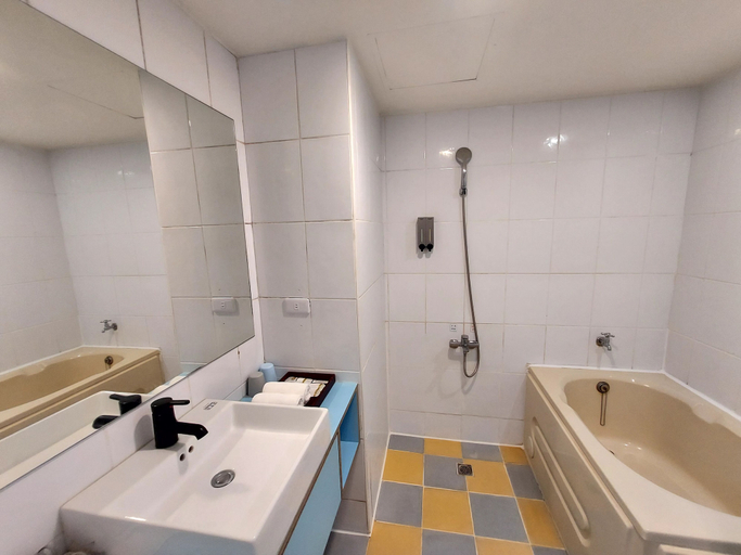 Bathroom 4, Beauty Garden Hotel Taitung, Taitung